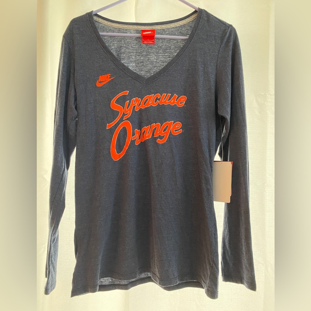 NWT Syracuse Nike woman's blue, long sleeve v-neck top.